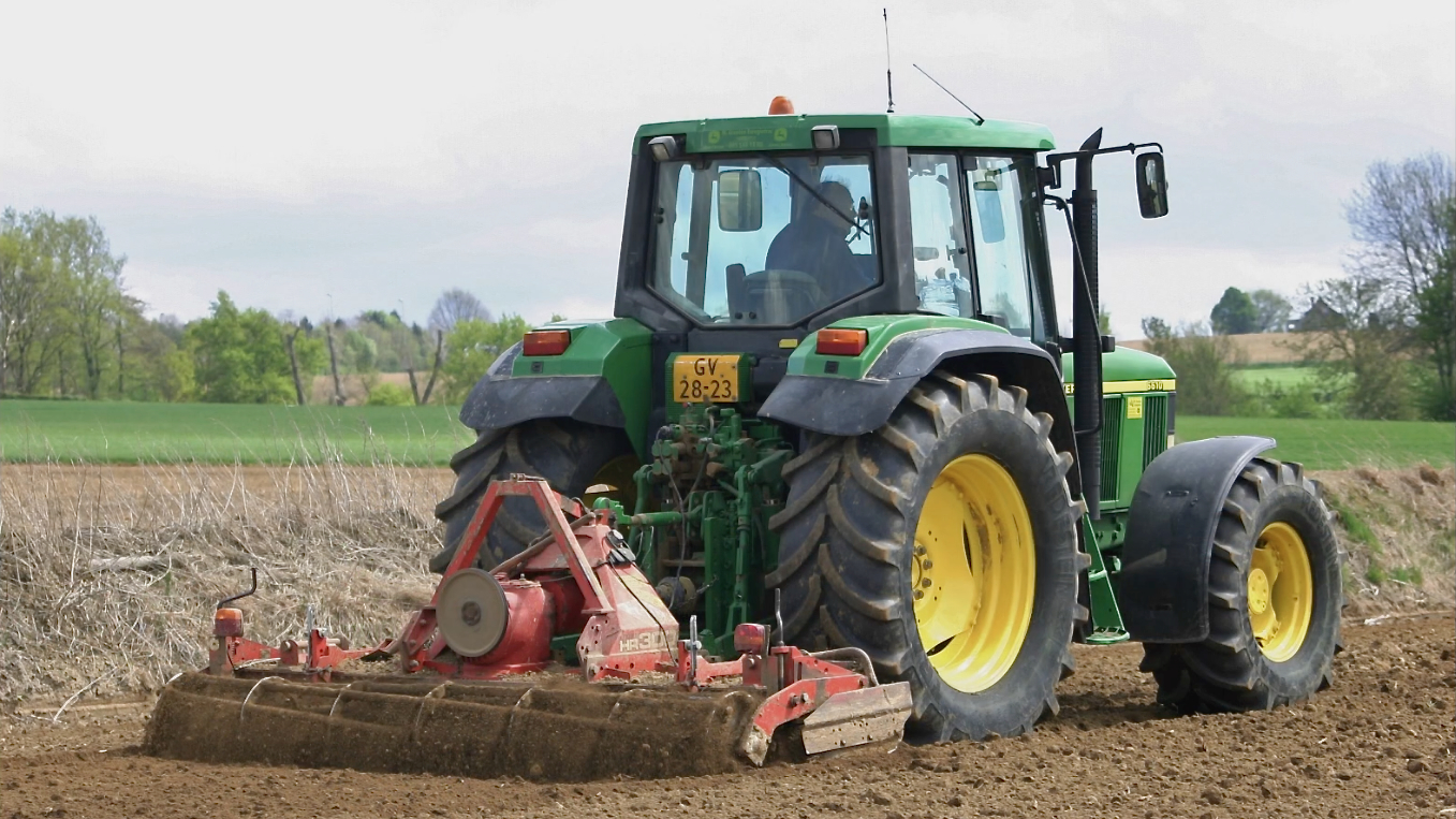 CCDS-boerenleven-tractor